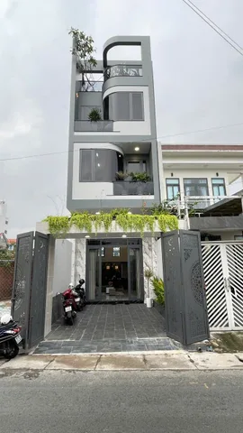 Bán Nhà riêng 91m2 có sẵn 85.9 m2 thổ cư giá 8.8 tỷ tại Đường Ngô Văn Sở Phường Dĩ An Thành phố Dĩ An Bình Dương