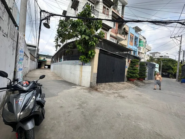 Bán Nhà trọ 108m2 full thổ cư giá 3.6 tỷ (ngộp bank) tại Đường Song Hành Xa Lộ Hà Nội Phường Phước Long B Quận 9 TP. Hồ Chí Minh