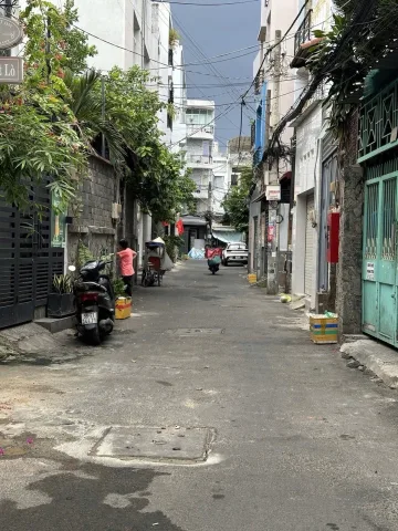 NHỈNH 4T, BÁN NHÀ QUẬN 10, CÁCH MẠNG THÁNG TÁM, 4 TẦNG, 3 PN, GẦN CHỢ HOÀ HƯNG, SHR