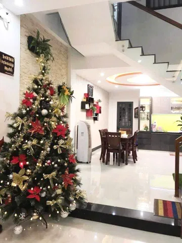 NHÀ 3 TẦNG MẶT TIỀN HUỲNH NGỌC HUỆ - NHÀ CHẮC GIÁ TỐT