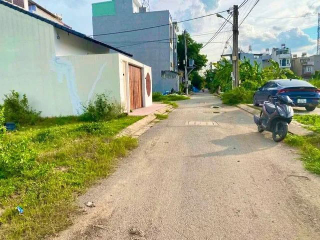 Bán Đất 74,3m2/3,2 Tỷ - Đường Gò Cát, P. Phú Hữu, Quận 9.