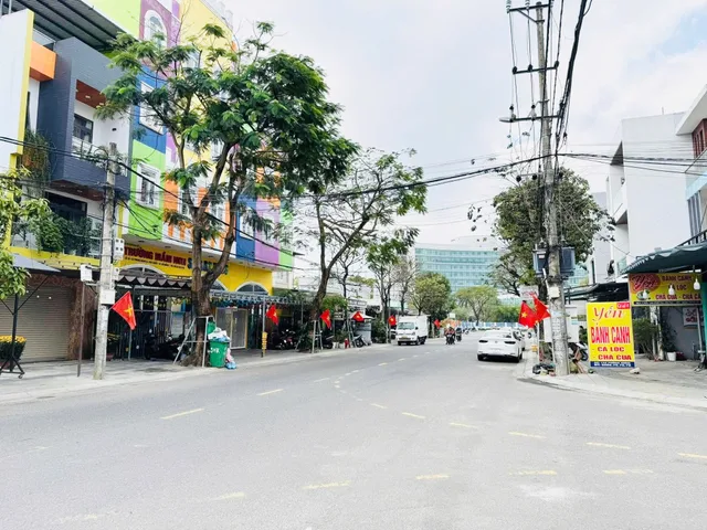 NHÀ 3 TẦNG 2 MẶT TIỀN NGUYỄN KHUYẾN - THU NHẬP 30 TRIỆU/THÁNG ĐỀU ĐẶN