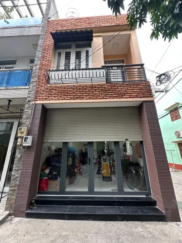 2 MẶT TIỀN HẺM XE TẢI - NGAY KHU DÂN CƯ - Ô TÔ NGỦ TRONG NHÀ - NGANG 4.1 X 15.8- 3 PHÒNG NGỦ - 2 TẦNG -