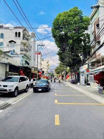 Bán đất mặt tiền NGUYỄN TUYỂN Quận 2 – ngang 7M, Dt 158,7M² nở hậu vuông  Được xd Cao tầng
