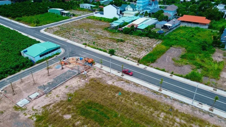 Bán Đất 225m2 có sẵn 60 m2 thổ cư giá 680 triệu tại Phường Chơn Thành Đồng Nai