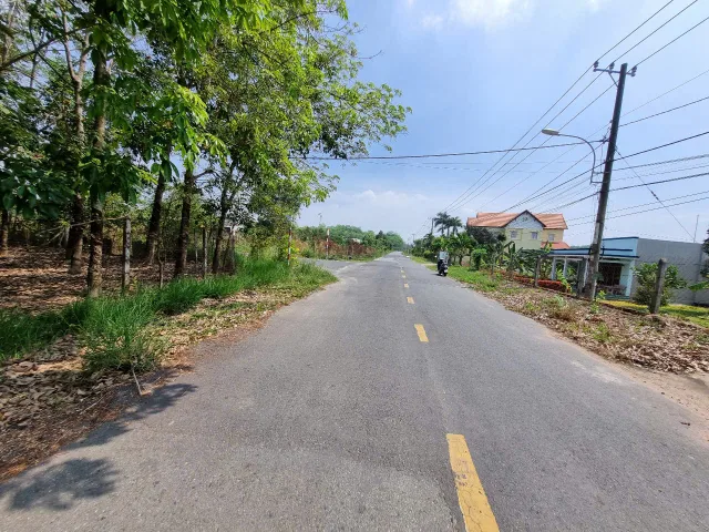 (L595) Đất mặt tiền Bến Đình, xã An Nhơn Tây, dt 1.069m2 giá 5 tỷ 600
