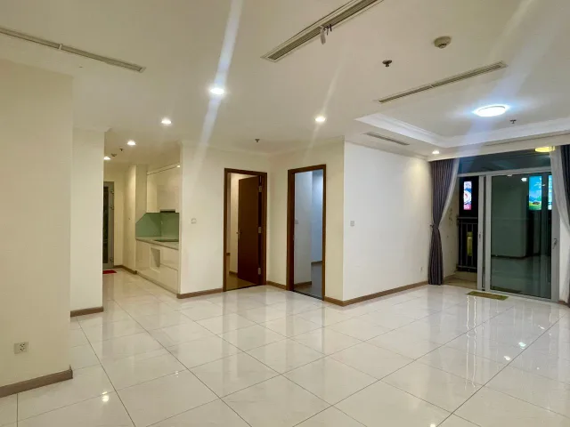⭐ Cho thuê căn hộ Vinhomes Central Park 3 phòng ngủ tòa Landmark 2 không nội thất