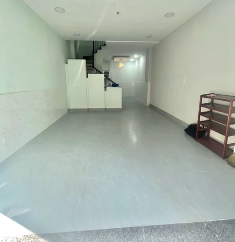 Bán nhà 3 tầng - hẻm Võ Văn Kiệt - Bình Tân - DTSD: 80.8m² - 3 Phòng ngủ