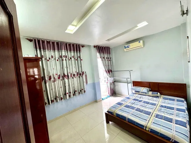 BÌNH TRỊ ĐÔNG HẺM NHỰA Ô TÔ ĐỖ CỬA 60M² 3 TẦNG 6.8 TỶ CÓ ĐIỆN MẶT TRỜI