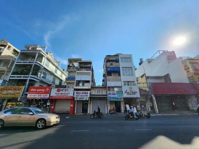 Bán Nhà Mặt Tiền 145-147-149 Phan Đình Phùng, Phường 17, Quận Phú Nhuận