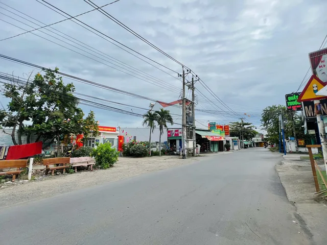 Bán Đất 142m2 có sẵn 110 m2 thổ cư giá 750 triệu tại Đường Hương Lộ 15 Xã Thạnh Phú Huyện Vĩnh Cửu Đồng Nai