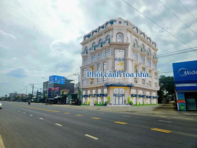Lô Góc Vip đẹp mặt tiền Huỳnh Văn Luỹ Phú Mỹ (phường Bình Dương-TP.HCM) gần trung tâm TP.Mới xây khách sạn,nhà nghỉ,tổ hợp văn phòng .....giá ngang giá lên thổ cư