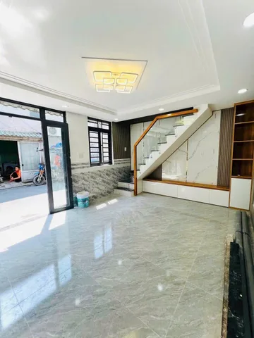 Bán nhà ngay Chợ Thạnh Xuân - Quận 12