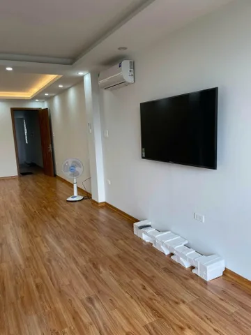 Cho thuê tại Lạc Long Quân,Quận Tây Hồ Hà Nội 65M² 7 Tầng Thang Máy, Giá Thuê 30tr
