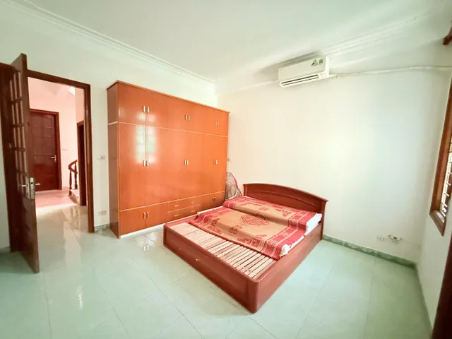 Cho thuê NHÀ NGÕ 18 ĐỊNH CÔNG THƯỢNG. 50M2 - 4 TẦNG.
