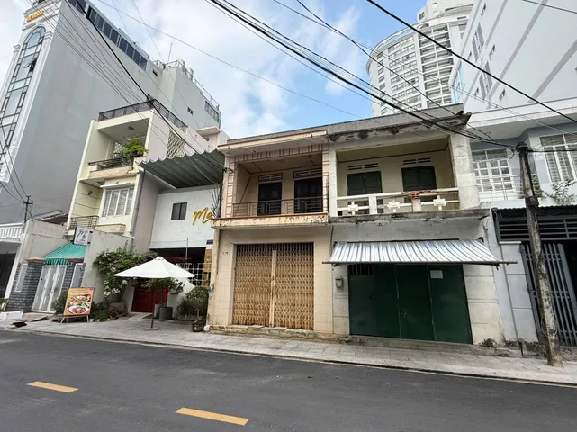 Bán Nhà riêng 202.8m2 có sẵn 202.8 m2 thổ cư giá 28.36 tỷ tại Đường Phan Đình Phùng - Chọn - Phường Nha Trang Khánh Hòa