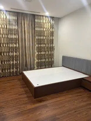 CHO THUÊ CĂN HỘ TÒA R1 ROYAL CITY – 150M² | 3PN | NỘI THẤT MỚI TINH