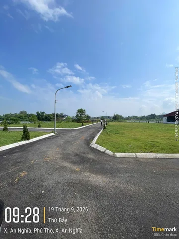Bán Đất 100m2 có sẵn 100 m2 thổ cư giá 300 triệu tại Thị trấn Ba Hàng Đồi Huyện Lạc Thủy Hòa Bình