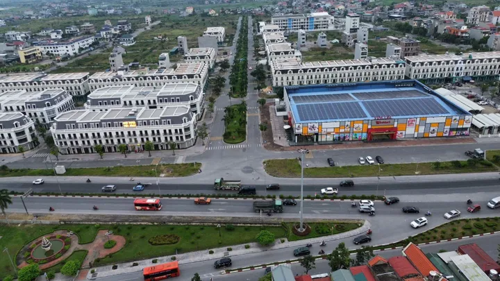 Bán Đất 100m2 có sẵn 100 m2 thổ cư giá 1 tỷ tại Đường Quốc lộ 18 - Chọn - Phường Uông Bí Quảng Ninh