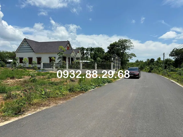 BÁN 1.100M2 SẴN 400M2 THỔ CƯ CẠNH KCN BÀU BÀNG, MT NHỰA, DÂN ĐÔNG