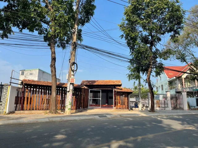 Bán Đất 194.3m2 có sẵn 160 m2 thổ cư giá 11.5 tỷ tại Đường Nguyễn Tri Phương Phường Chánh Nghĩa Thành phố Thủ Dầu Một Bình Dương