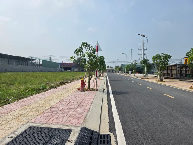 🟥Bán Đất mặt tiền kênh T1 sát Song Hành Phan Văn Hớn tổng 400m2 giá 8.8 tỷ tại Đường KÊNH T1 Xã Bà Điểm Huyện Hóc Môn TP.
