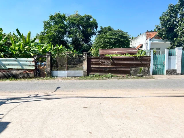 🟥Bán Đất lô góc 2MT cực đẹp gần 400m2 có 200m2 thổ cư giá 15 tỷ tại Đường Tiền Lân 14A Xã Bà Điểm Huyện Hóc Môn TP. Hồ Chí Minh