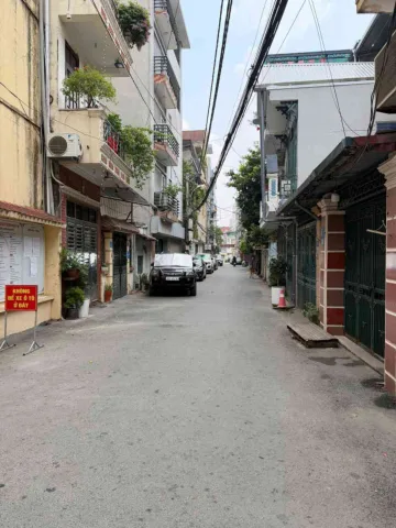 Bán Nhà riêng 30m2 có sẵn 30 m2 thổ cư giá 9.6 tỷ tại Đường Quang Trung Phường Quang Trung Quận Hà Đông Hà Nội