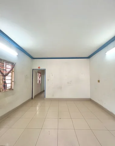 BÁ.N NHÀ SÁT HUƠ.G LỘ 2 NỐI DÀI - HẺM XE HƠI - 4PN - BTCT  - NH ( 5X22M ) NHỈNH 4$