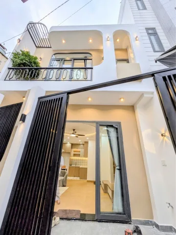 Bán Nhà riêng 45m2 có sẵn 43 m2 thổ cư giá 5.75 tỷ tại Đường Nguyễn Văn Đậu Phường 11 Quận Bình Thạnh TP. Hồ Chí Minh