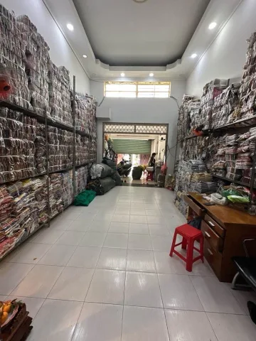 MẶT TIỀN KINH DOANH – NGAY CHỢ VẢI TÂN BÌNH – CÁCH LẠC LONG QUÂN CHỈ 20M – 4 TẦNG – NGUỒN THU 25TR/THÁNG