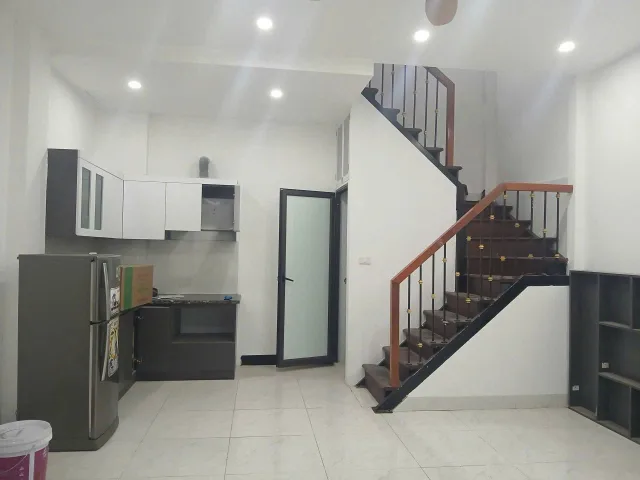 BÁN NHÀ ĐẸP ĐƯỜNG TRẦN HOÀ - ĐỊNH CÔNG HOÀNG MAI - 2 TẦNG – 30M2 – MT 5M – GIÁ 2,5 TỶ