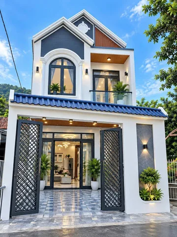 BÁN NHÀ ĐẸP 2 TẦNG– FULL NỘI THẤT – Ô TÔ THÔNG – GẦN VÕ NGUYÊN GIÁP, NHA TRANG