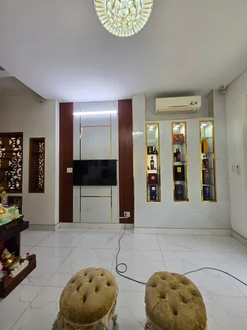 Bán Nhà Mặt Tiền 215-217 Trần Quang Khải, Tân Định, Q1