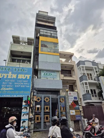 Bán Nhà Mặt Tiền 169B Thích Quảng Đức, P4, Phú Nhuận