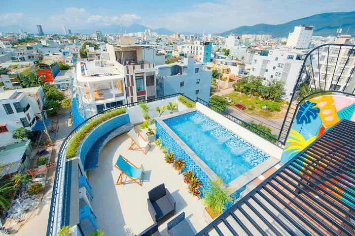 BÁN TÒA CĂN HỘ-KHÁCH SẠN BIỂN MỸ KHÊ ĐÀ NẴNG-20 PHÒNG-CĂN GÓC-DÒNG TIỀN TỰ VẬN HÀNH 250TR-35 TỶ