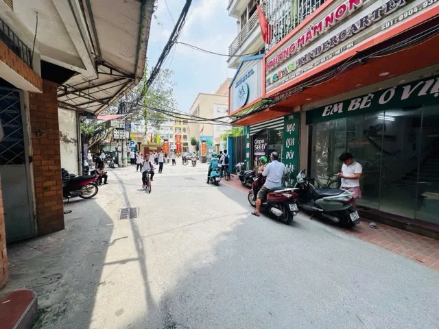 HƠN 9 TỶ - NHÀ MẶT PHỐ HỒNG MAI – BẠCH MAI – VÙNG LÕI ĐÔ THỊ, KINH DOANH NHỘN NHỊP, ĐỜI SỐNG PHONG PHÚ