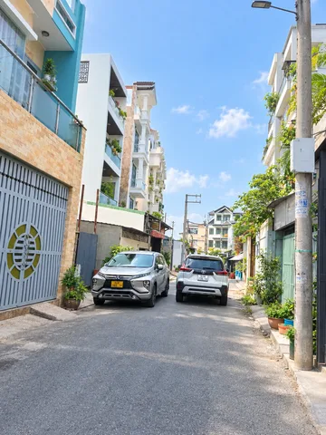 Bán Nhà riêng 56m2 có sẵn 56 m2 thổ cư giá 5.6 tỷ tại Đường Số 5 Phường Bình Hưng Hòa Quận Bình Tân TP. Hồ Chí Minh