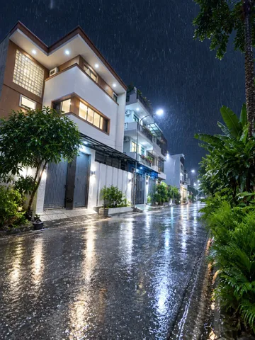 Nhà - 4 phòng ngủ -  diện tích 8M*11,3M công nhận trên sổ 92,4m2, xây dựng 2 lầu. Đường Nguyễn Bình, Nhà Bè, tp.HCM - giá 5,95 tỷ - liên hệ 0919089456