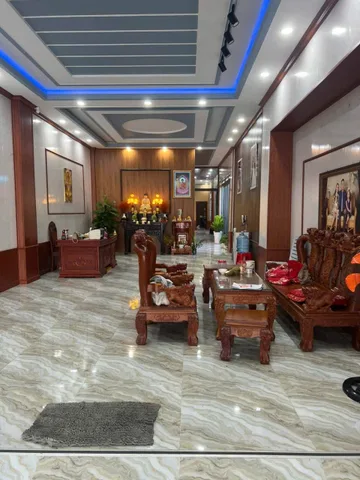 Bán nhà mặt tiền TL825 - TT Đức Hòa - Long an (5m x 46m) 1 trệt 1 lầu - 5 tỷ 500 triệu thương lượng