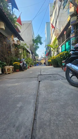 CHỦ GIẢM GIÁ – NHÀ BÌNh THÀNH -80M², HẺM 6M Ô TÔ NGỦ TRONG NHÀ – SỔ RIÊNG - CHỈ NHỈNH 5 còn TL