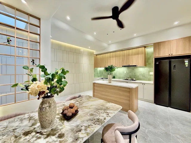 Bán Nhà riêng 62m2 có sẵn 62 m2 thổ cư giá 10.8 tỷ tại Đường Nguyễn Thượng Hiền Phường 05 Quận Bình Thạnh TP. Hồ Chí Minh