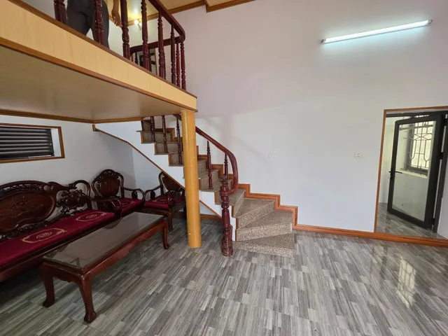 Bán Nhà riêng 35m2 có sẵn 35 m2 thổ cư giá 6.1 tỷ tại Đường Bát Khối Phường Cự Khối Quận Long Biên Hà Nội