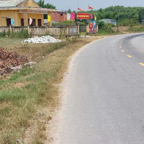 Bán đất đường phùng quán 📌📌📌Làm việc trực tiếp giá tốt !!!