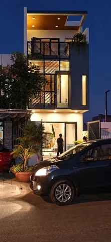 CHO THUÊ NHÀ 3 TẦNG MẶT TIỀN HÒA XUÂN – GẦN NGUYỄN PHƯỚC LAN