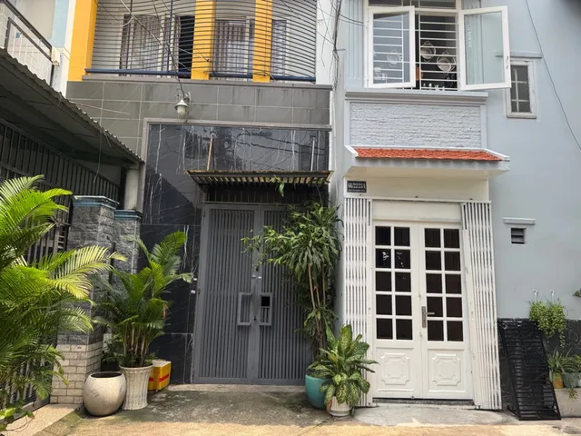 Bán Nhà riêng 22m2 có sẵn 22 m2 thổ cư giá 3.6 tỷ tại đường Trần Văn Quang Phường 10 Quận Tân Bình TP. Hồ Chí Minh