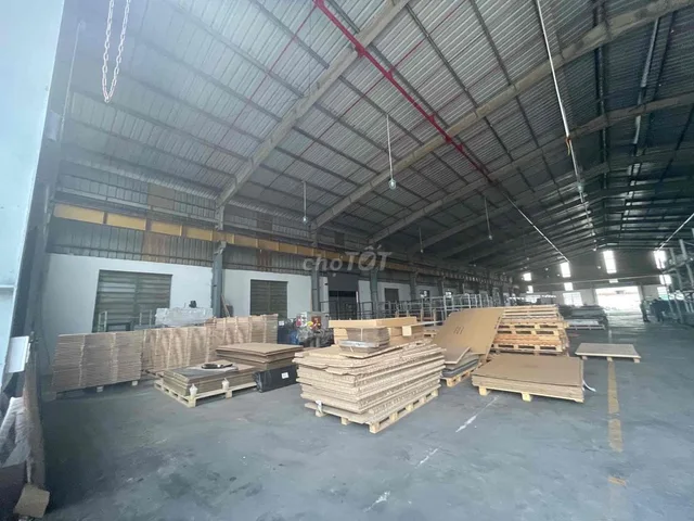 cho thuê 2000m xưởng bình chuẩn thuận an