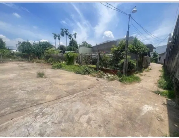 Bán Đất 156m2 có sẵn 100 m2 thổ cư giá 690 triệu tại Đường Nguyễn Văn Linh Phường Trương Quang Trọng Thành phố Quảng Ngãi Quảng Ngãi