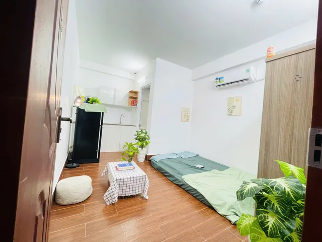 PHÒNG FULL NỘI THẤT 684 XVNT GẦN ĐH HUTECH 4tr8