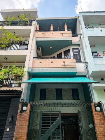 Bán Nhà 68m2 -4 lầu - Nhỉnh 13 tỷ hẻm ô tô thông Huỳnh Văn Bánh